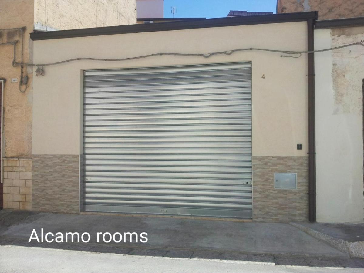 Alcamo Rooms Con Garage Privato Екстер'єр фото