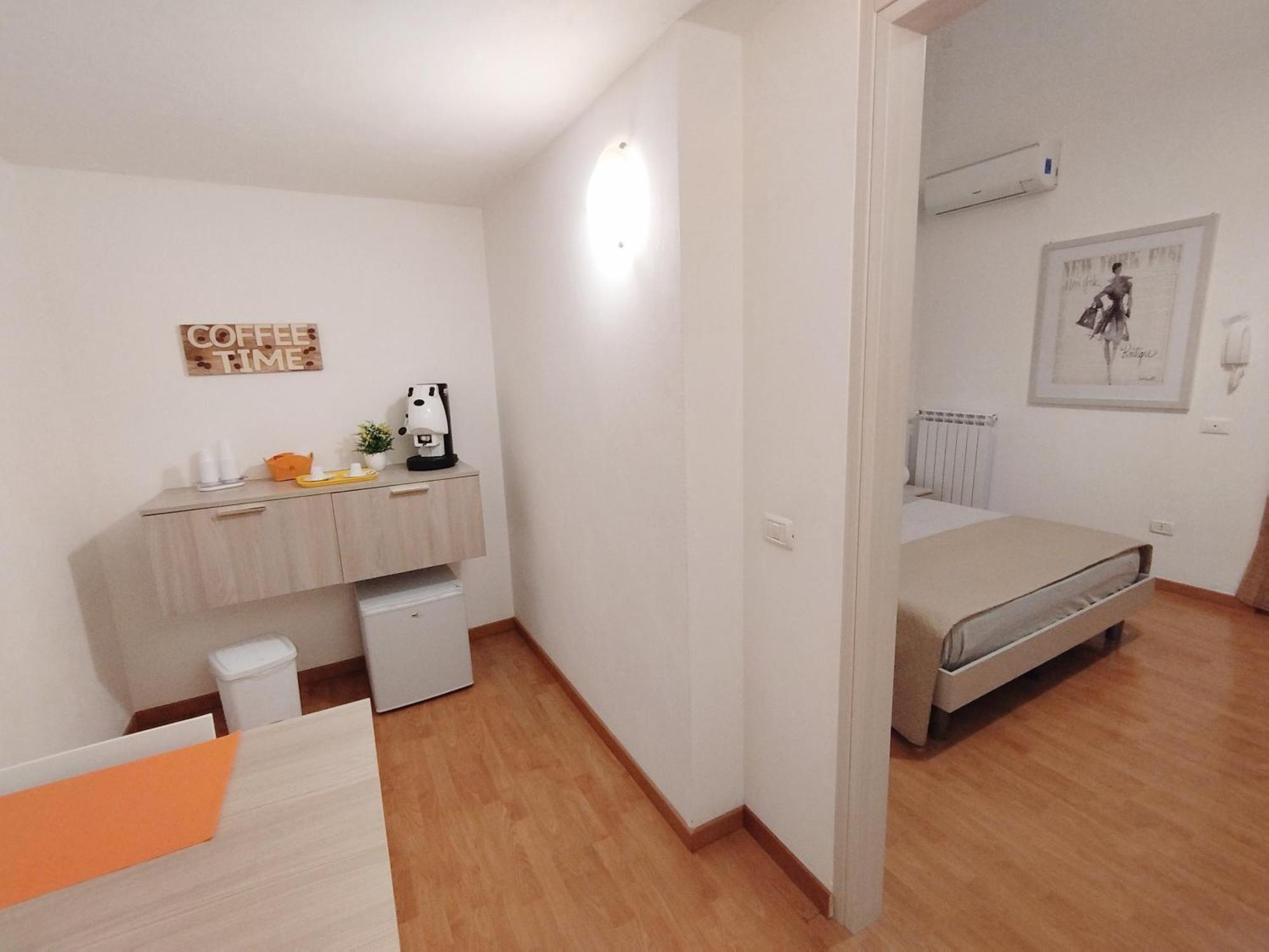 Alcamo Rooms Con Garage Privato Номер фото